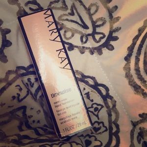 Mary Kay Matte-wear liquid foundation